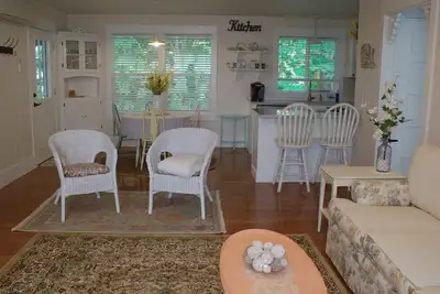 Image de Nouvelle maison d'hôtes haut de gamme à Warm Beach, Stanwood, Wa.