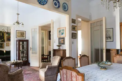 Image de Plaka Vintage 3br Apartment dans le centre d'Athènes par Jj Hospitality