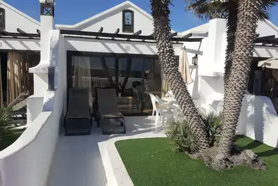 Villa près de la piscine sur le complexe 4 étoiles Beachfront