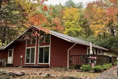 Image de Promenade au lac, passe libre à la plage. Familles et animaux domestiques, bienvenue! Air central!