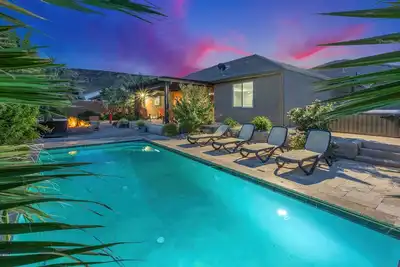 Image de 3334 | ÉCLABOUSSURE! Maison de vacances familiale - Splash Pad, bain à remous et piscine privée