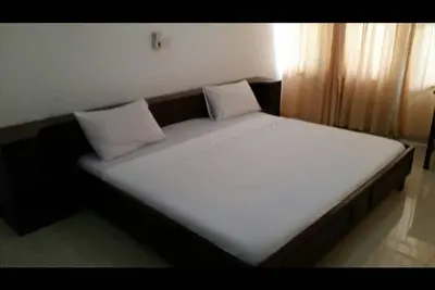Image de Un somptueux appartement de 3 chambres Ă Tema Com. 5.
