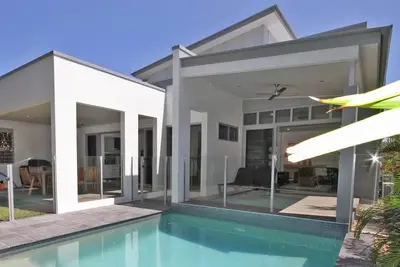 48 Boardrider Crescent, Mt Coolum - Animaux acceptés, WiFi, linge incl. 500 Bond