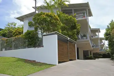 Unité 2, Sea Breeze Villas - 39 First Avenue Coolum - Wifi, 400 Bond