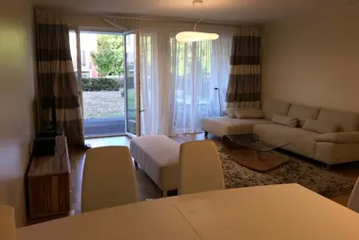 Image de Appartement de 3 pièces avec jardin dans le centre de Berlin à 8 min en voiture de l’Alex