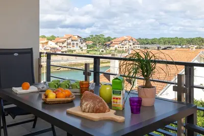 Image de Superbe appartement neuf à deux pas de la plage avec balcon et parking privé à Capbreton