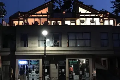 Image de Vues incroyables, soirées éclairées par le jour et le port