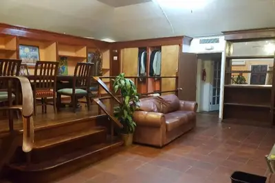 Image de Spacieux appartement dans un bâtiment historique dans le coeur du centre-ville Thomas