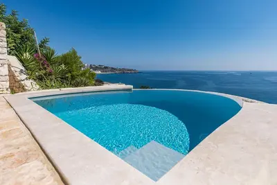 Image de Villa Infinity - Marina Di Marit. . .