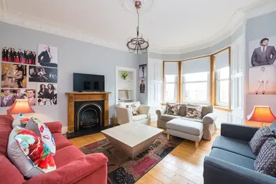 Image de Appartement Ryehill Gardens - pour 14 personnes
