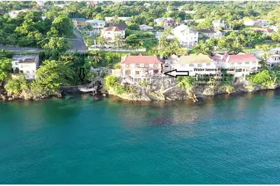 Image de Beach Condo sur les rochers!