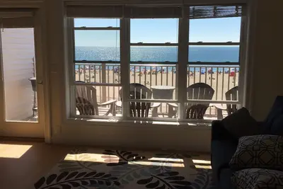 Image de Vues spectaculaires du Condo Beachfront