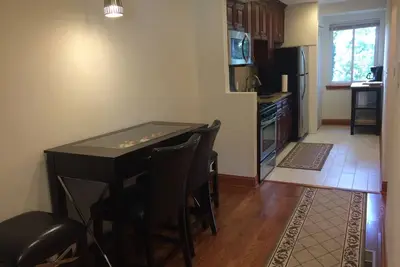 Image de Minutes to Washington Dc - Récemment rénové 2 Br Apt, Silver Spring, Maryland