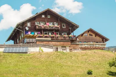 Image de Mountain farm; historical wood construction; free-standing at 900m on the mountain