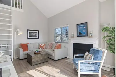 Image de Le meilleur de Pacific Beach 2 bd / 2 ba + Lrg Loft