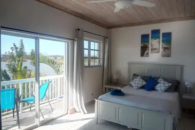 Image de Maison de ville avec vue sur la mangrove (# 2)