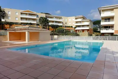 Image de Bel appartement pour 4 personnes avec piscine, climatisation, Wifi, Tv et terrasse