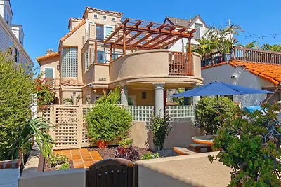 Image de N. Mission Bch * Steps To Sand * Priv Spa * Living en plein air (séjour du samedi au samedi 6 / 15-7 / 27)