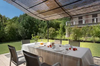 Image de Maison de jardin 3 chambres 9 garage wifi Gardase (Cir 017164-Cni-00010)