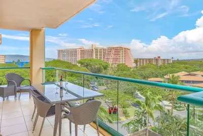 Image de Maui Resort Rentals: Honua Kai Konea 632 - Coin amélioré au 6ème étage avec 2br, vue partielle sur l'océan et vue sur la montagne Ouest Maui