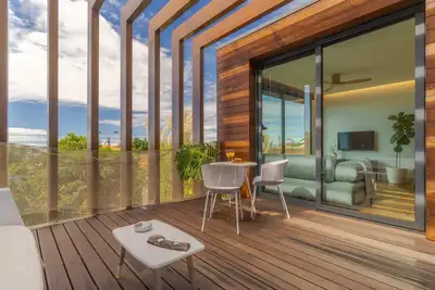 Image de Woodlovers Jardim - Villa à Jardim do Mar avec piscine privée et vue sur la mer