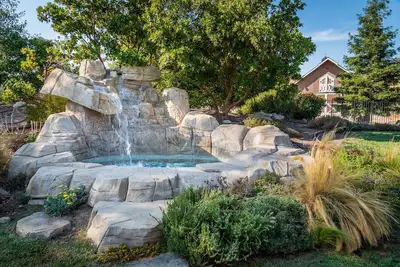 Image de Lieu d'été! - Spa Cascade! - Nouvelle propriété!