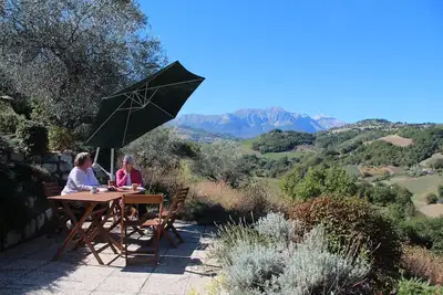 Image de Villa climatisée idyllique avec une vue fantastique. Idéal pour des vacances tranquilles