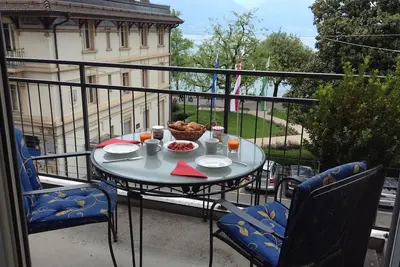 Image de Bel appartement dans le centre de Montreux avec vue sur le lac Léman.