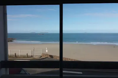 Image de Appartement Les Pieds Dans L'Eau Mer à 15 Metres Wifi Vue Panoramique