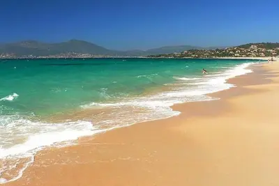 Image de Porticcio: Location petite vue mer(T2) appartement de luxe 100m de la plage