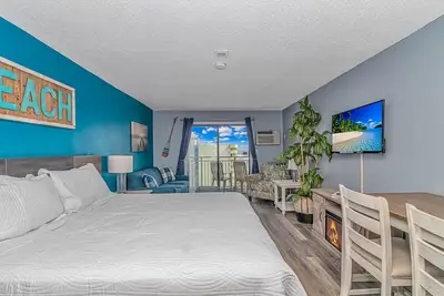 Image de Studio avec vue sur l'océan ~ Sm 51408