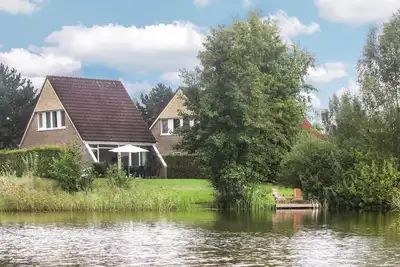 Image de Superbe maison Ă Vlagtwedde avec WiFi