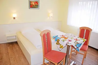Chambre Double Iii - Pension avec petit-d��jeuner dans la station balnéaire de Baabe
