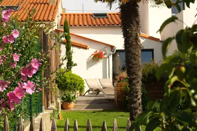 Image de Belle Maison De Pêcheur \" Entre Océan et Jardin\"