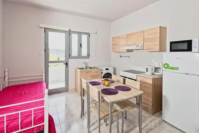 Image de Paulsia_Apartment # 1_ Appartement tout neuf dans le village de Psinthos