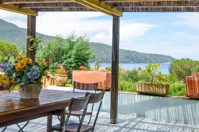 Image de Villa individuelle à 50 mètres de la mer