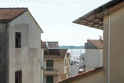 Appartement Luketa (40966-A1) - Primosten