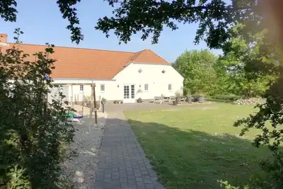 Image de Rosengård Friland appartement de vacances et B & B. Restez à la campagne et à proximité de nombreuses expériences.