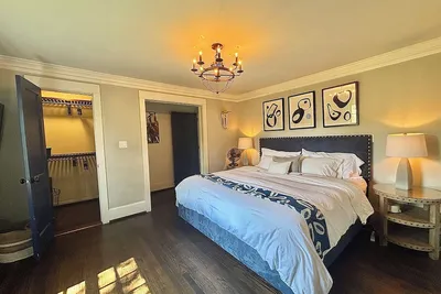 Image de Restez au cœur de Roswell - marchez pour dîner et passer la nuit