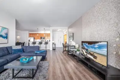 Image de Nouveau! Vista Cay Luxury Diamond. Près de Disney, Universal & Convention Center