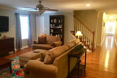 Image de Le meilleur de Paducah pour la famille et les amis! Un condo haut de gamme avec beaucoup d'espace!