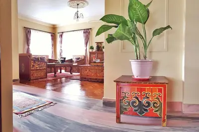 Image de Superhost | Boutique appartement de 3 chambres à thème tibétain à Karma Suites