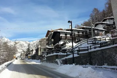Image de Petit Maison Valtournenchecir Vda Valtournenche No. 0392
