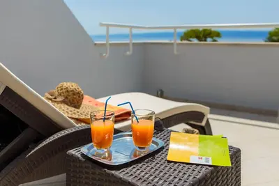 Image de Appartement de luxe en bord de mer Amfora