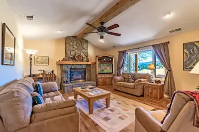 Image de Db Mountain, 2 Chambres, Foyer, WiFi, Jacuzzi, Jardin clôturé, pour 6 personnes