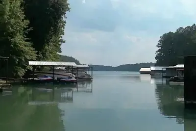 Image de Chalet confortable sur le lac Lanier ~ 45 minutes au nord d'Atlanta