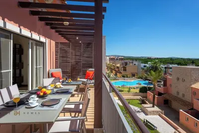 Image de Luxe 2 lits salle de bains Victoria Boulevard sud et vue sur le golf