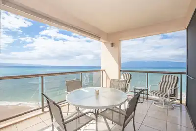 Image de Coin Oceanfront, 3 chambres / 2 salles de bain, 2 lanais, des tonnes d'espace, parfait pour les familles!