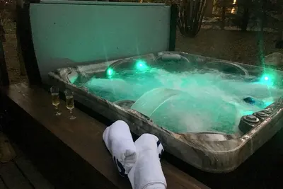 Image de Nouveau Hot Tub! Niché entre Jackson Hole et Grand Targhee!