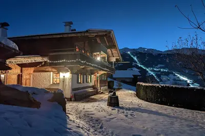 Image de Chalet alpin avec son propre jardin